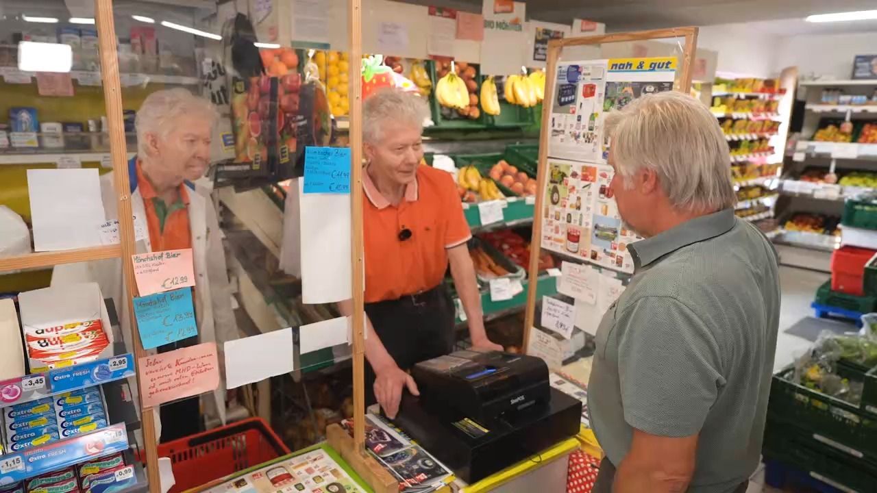 Video: Tante-Emma-Laden mit Tradition: Zwillinge kämpfen um ihr Geschäft