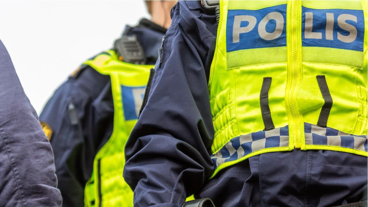Video: Schwert-Angriff: Verletzte an schwedischer Schule