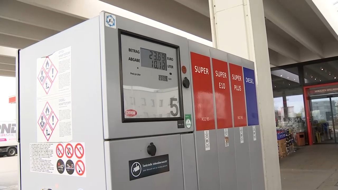 Video: Sprit wird wieder günstiger: Energiesteuer sinkt ab Oktober