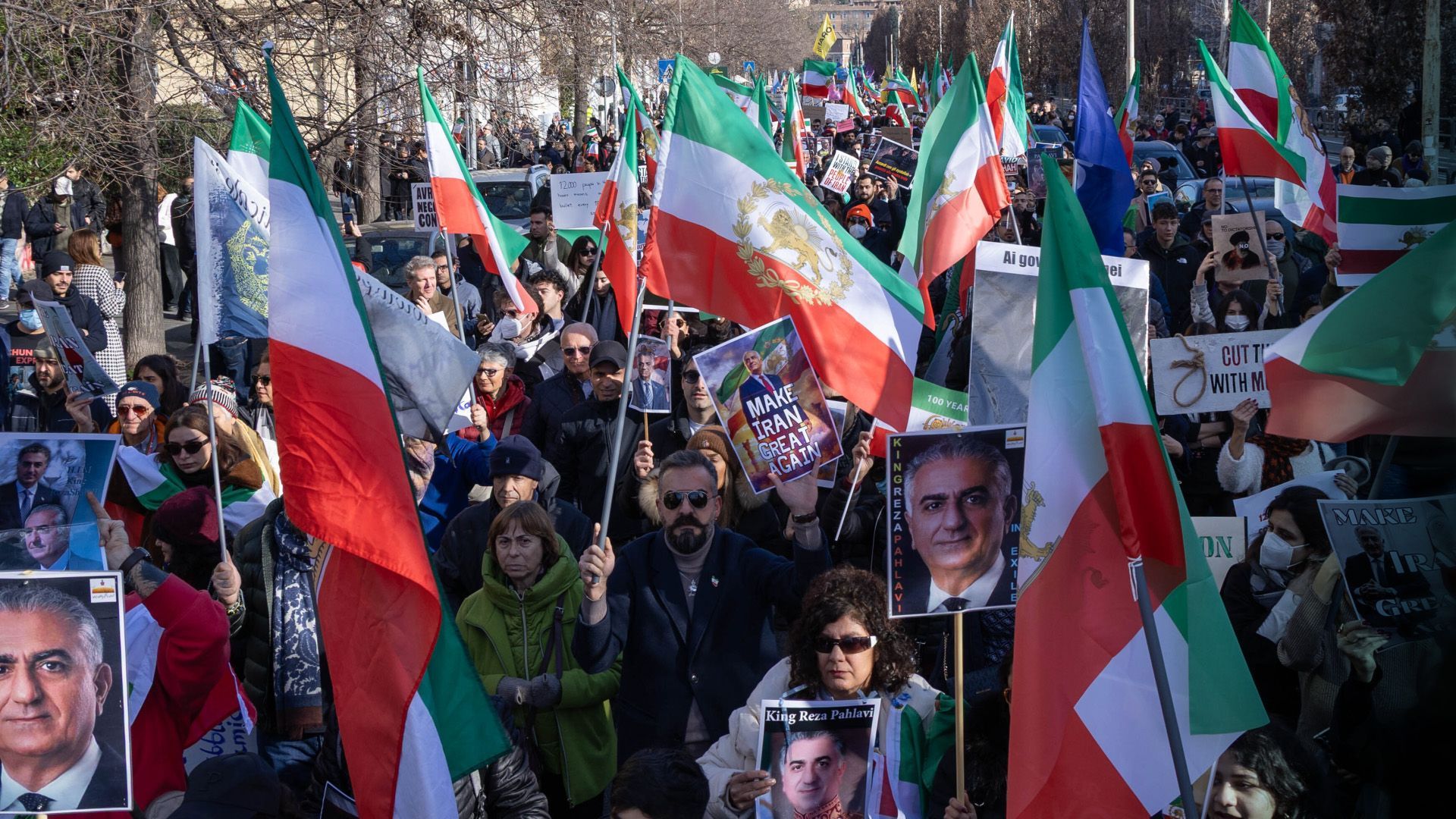 Video: Weltweite Solidarität mit Protest im Iran