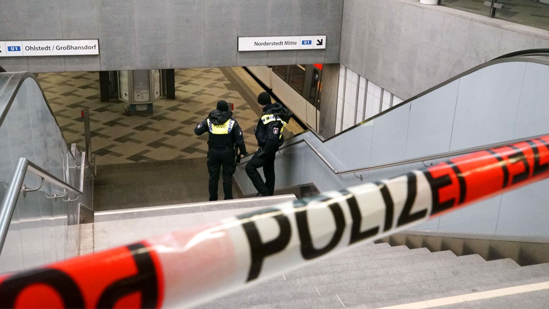 Video: Mord? Zwei Tote in Hamburger U-Bahnhof