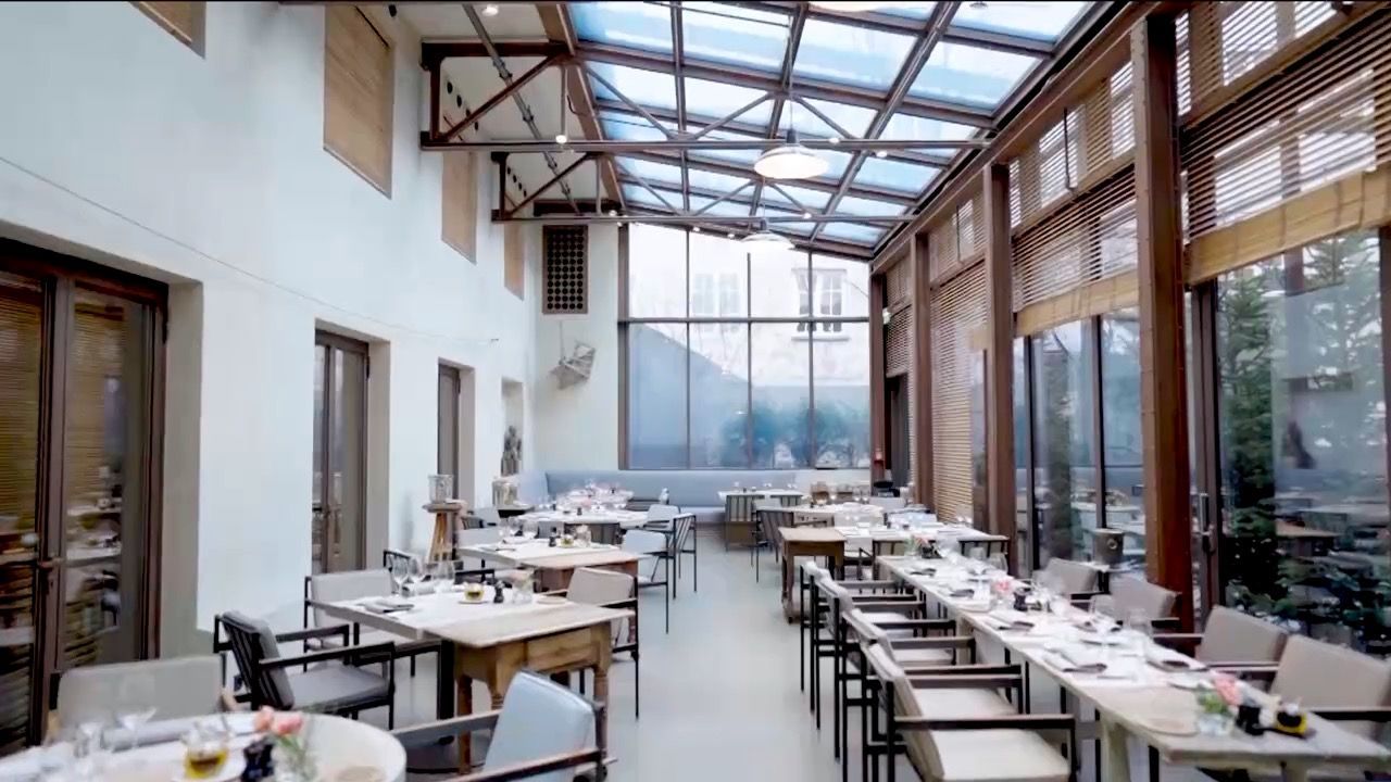 Video: Luxus und Weltpolitik in München: Einblicke in den Bayerischen Hof