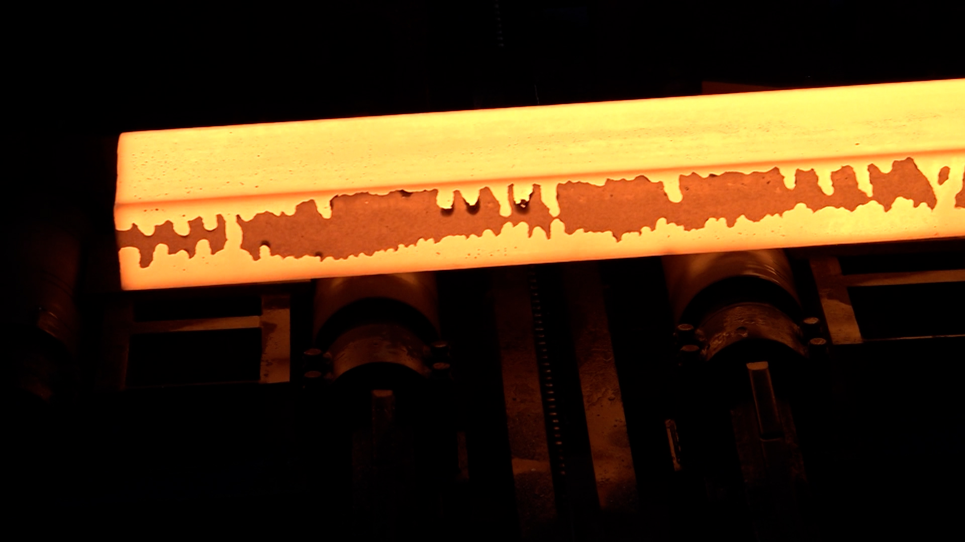 Video: Thyssenkrupp verzeichnet Rückgang der Einnahmen