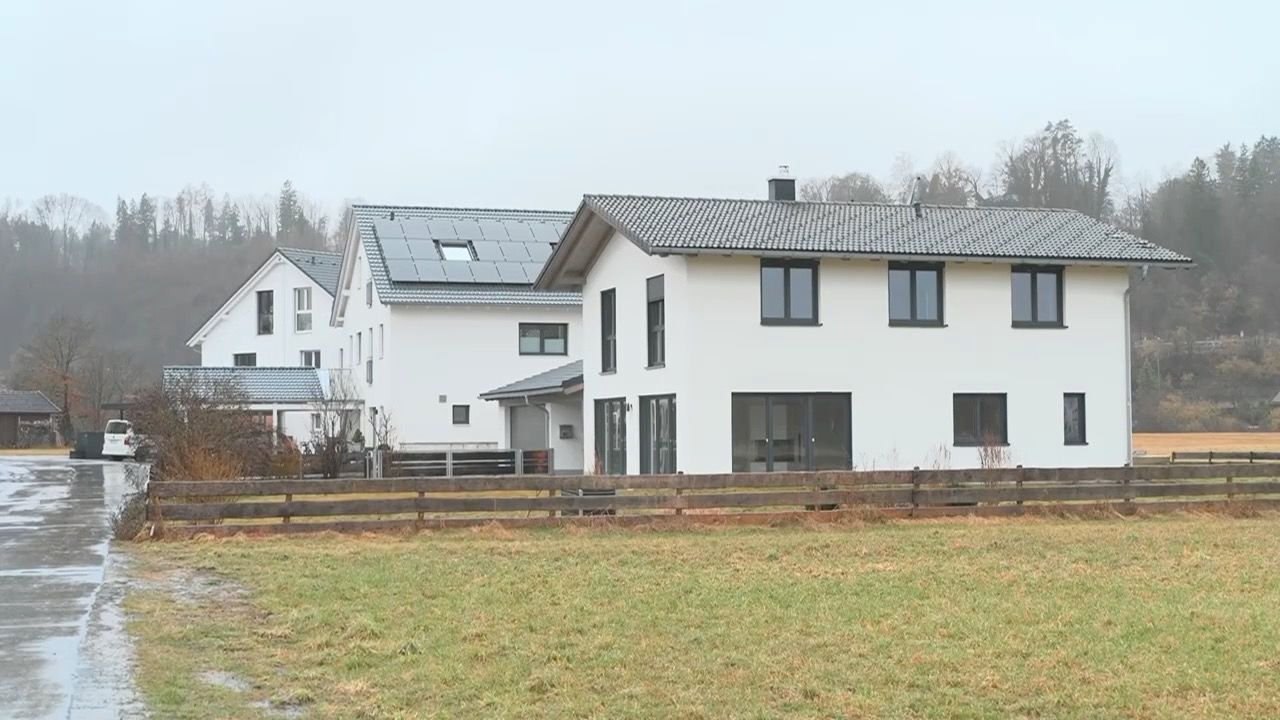 Video: Abriss beschlossen: Schwarzbauten in Wolfratshausen müssen weg