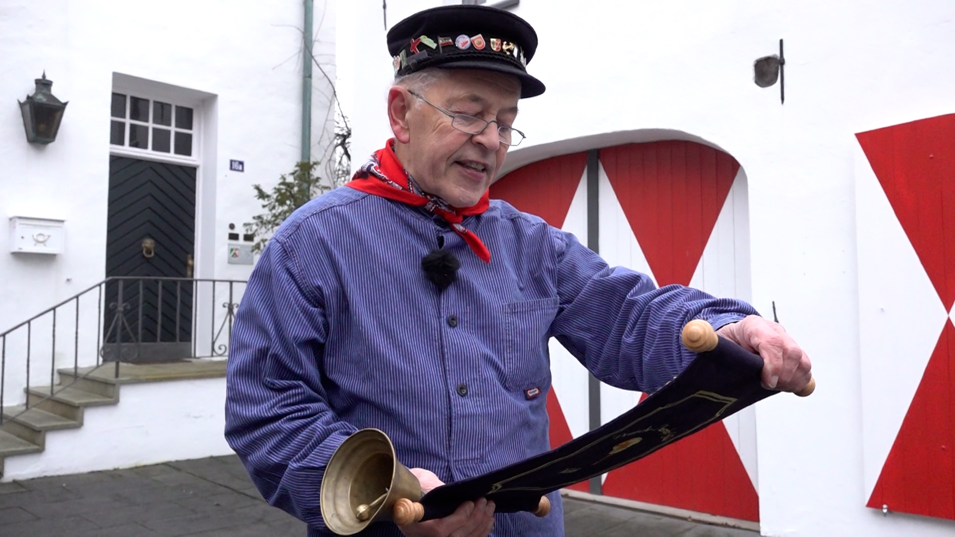 Video: Alte Tradition: Dorfschreier