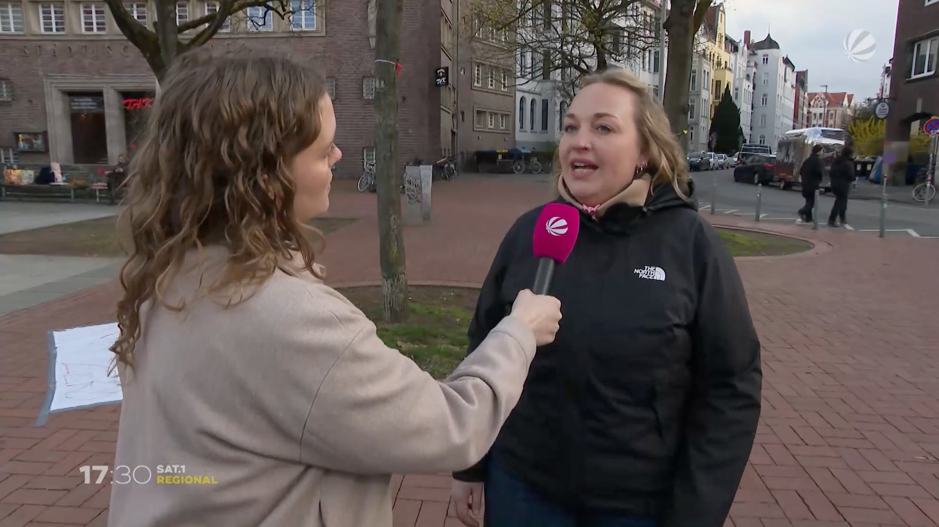 Video: Demonstration gegen digitale Gewalt in Hannover