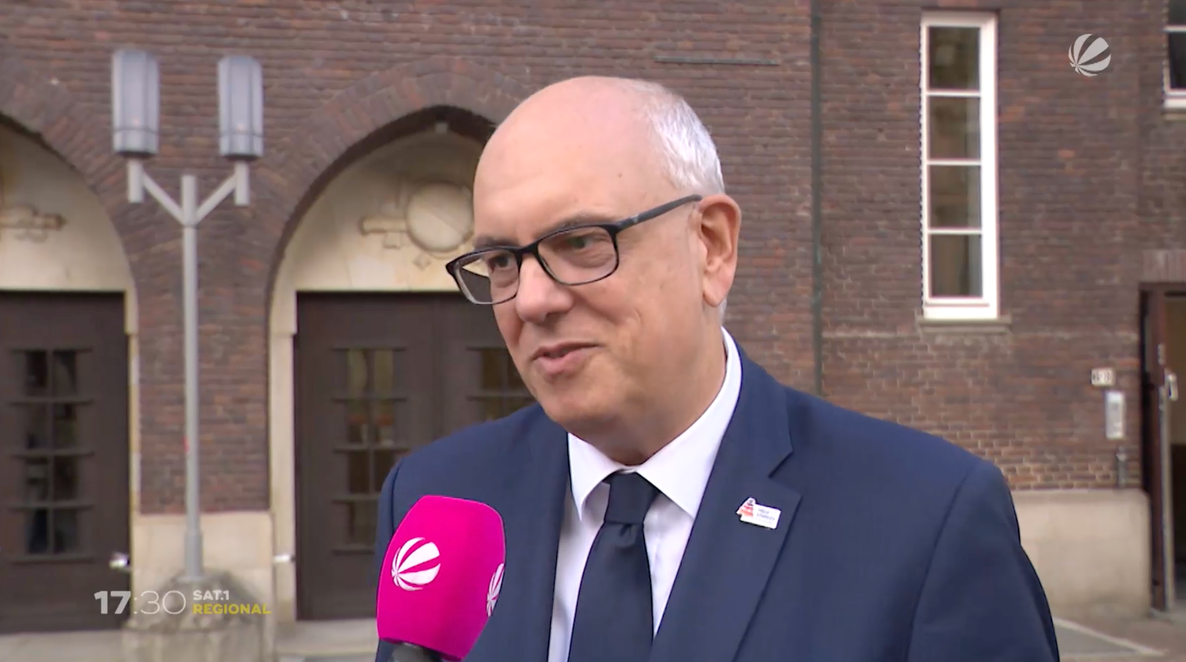 Video: Tag der Deutschen Einheit in Bremen: Bürgerfest offiziell eröffnet