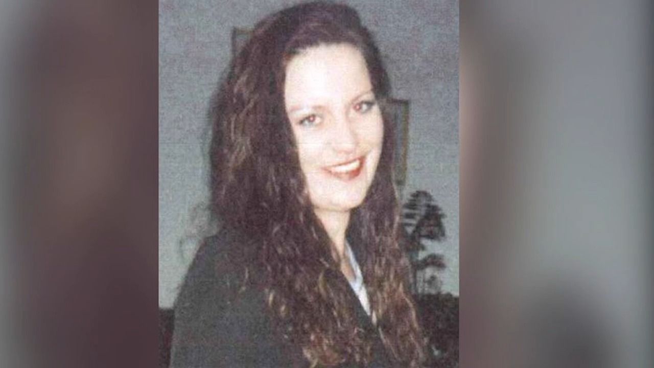 Video: Vermisstenfall Kerstin Langley: Polizei sucht nach weiteren Knochen