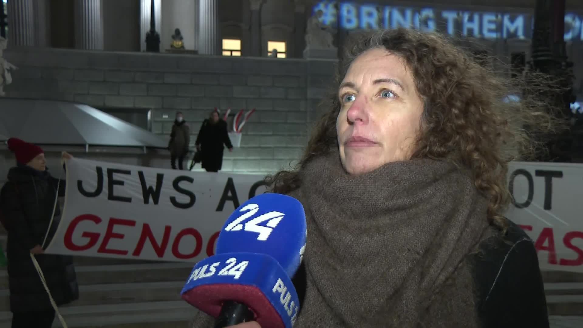 "Nicht in unserem Namen" - Jüdische Aktivistin zu Störaktion im Parlament