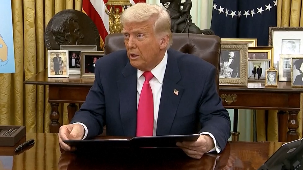 Video: Alarm wegen Trump-Zöllen: Börsen stürzen ab