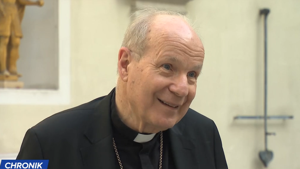 Video: Kardinal Schönborn über Papst Franziskus: "Bedingungslose Zuwendung"