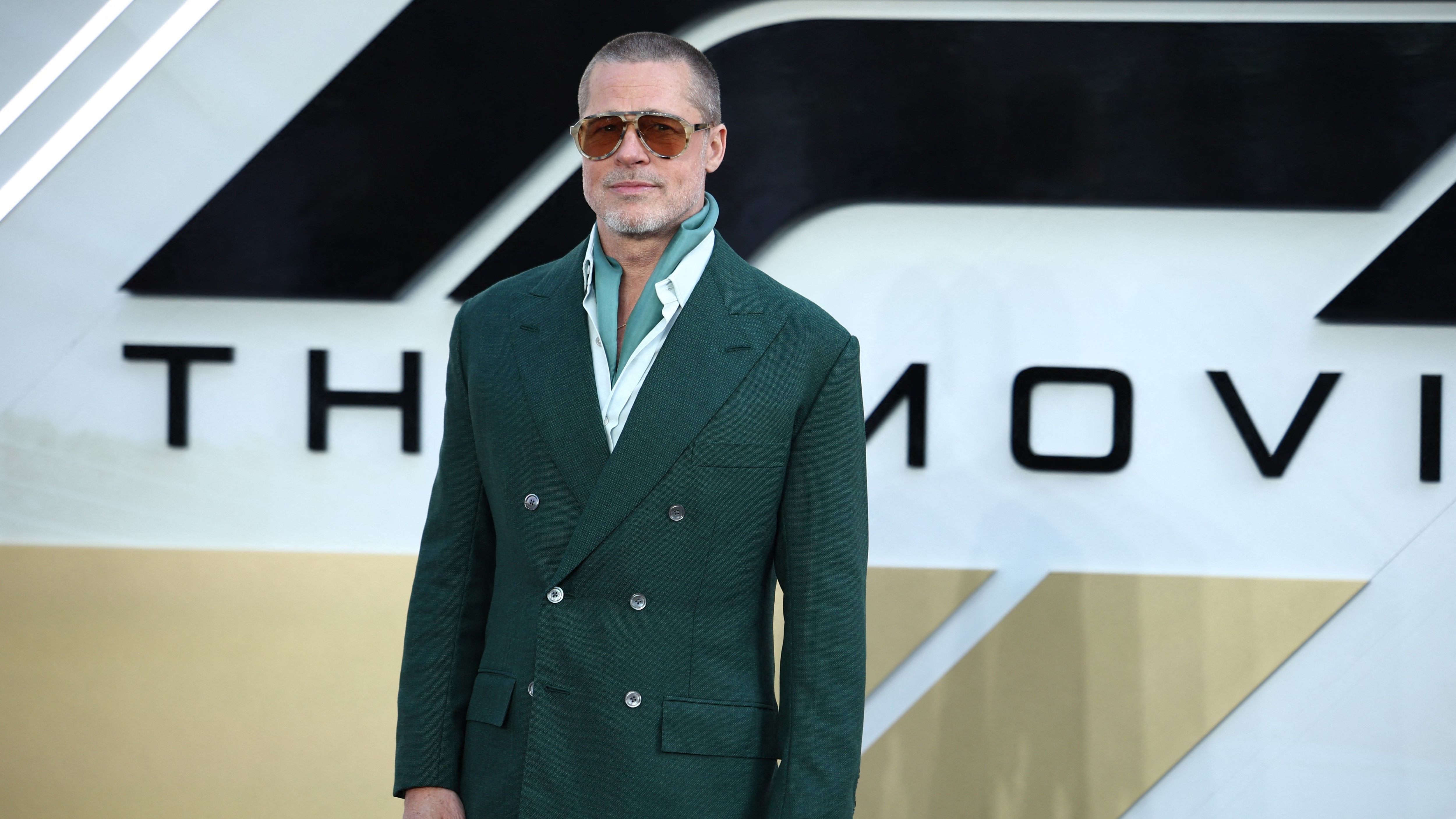 Video: Boxenstopp: Brad Pitt wird zum Rennfahrer
