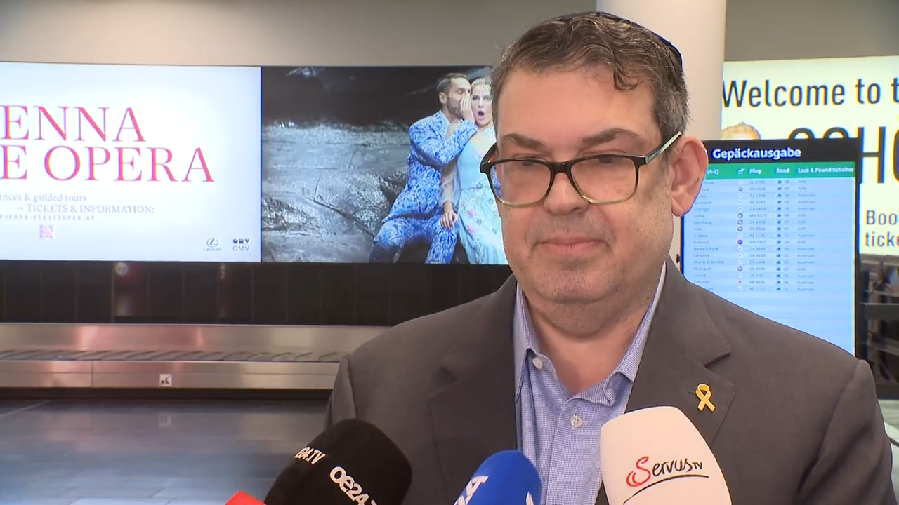 Video: Deutsch: "Ich bin erleichtert, dass viele unserer Leute wieder in Wien sind“