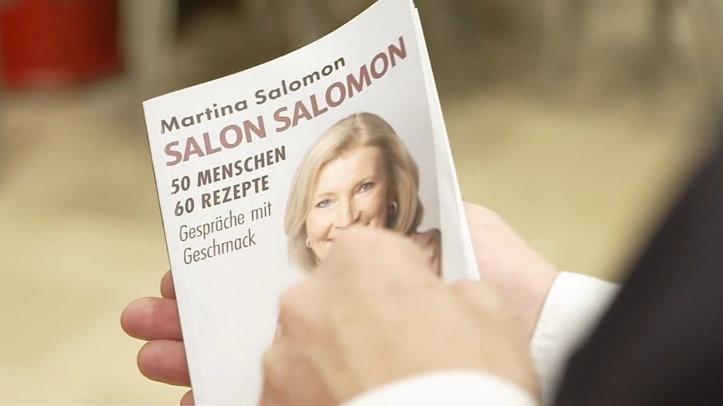Video: Neues Promi-Kochbuch: "Salon Salomon – 50 Menschen, 60 Gerichte"