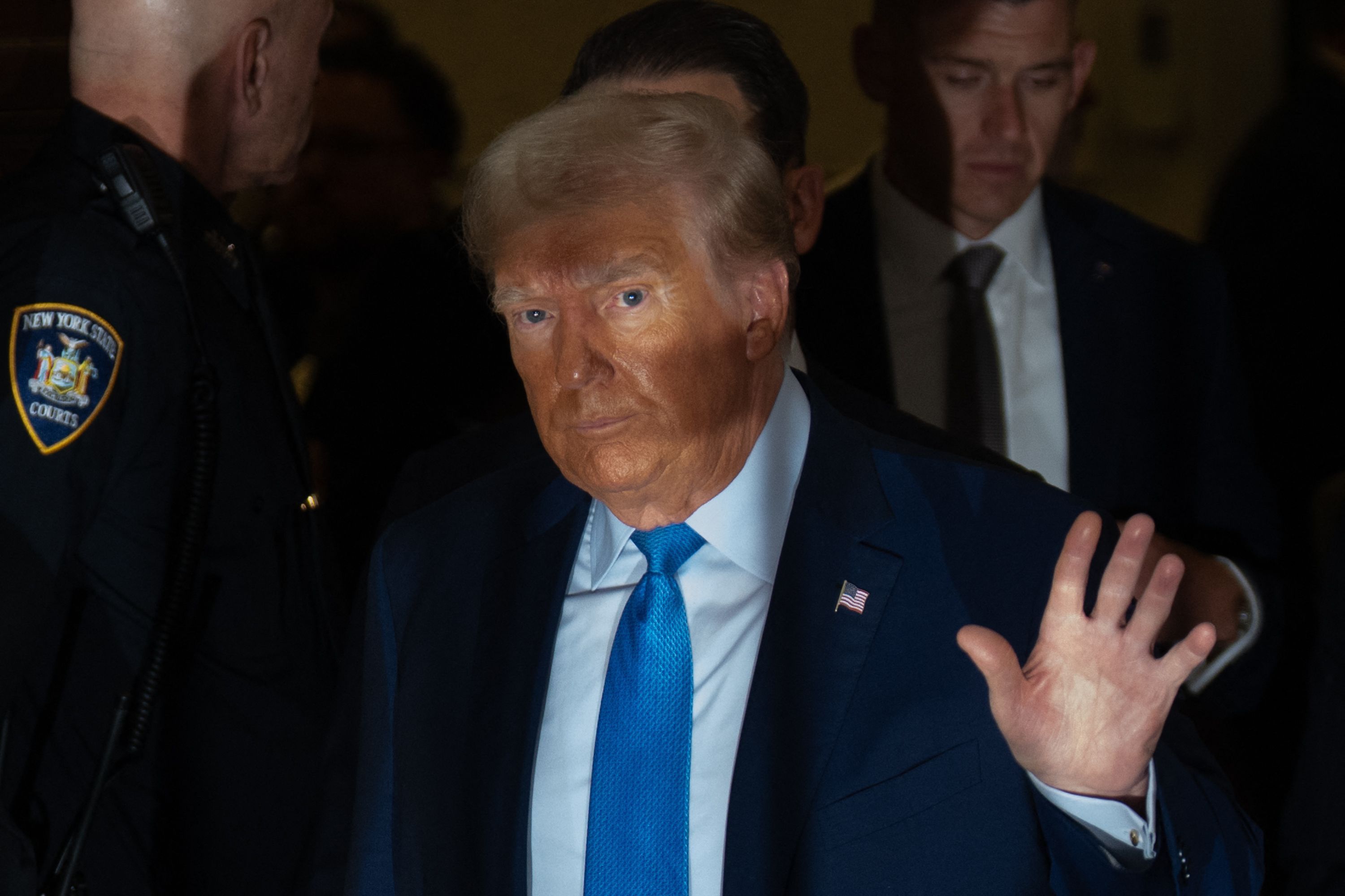 Trump sagt im Betrugsprozess aus